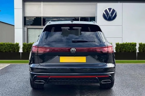 AU75NVT Volkswagen Touareg 3.0 V6 TDI 4Motion 286 Black Edition 5dr Tip Auto **TOW BAR** Thumbnail #5