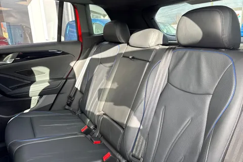 DF25UEJ Volkswagen Tiguan 1.5 TSI 272 eHybrid R-Line DSG⭐Comfort Package, Leather, Sunroof, IQ lights Thumbnail #19