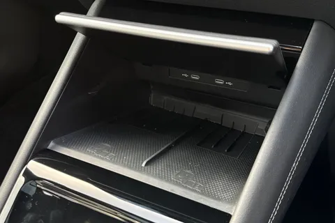 DF25UEJ Volkswagen Tiguan 1.5 TSI 272 eHybrid R-Line DSG⭐Comfort Package, Leather, Sunroof, IQ lights Thumbnail #49