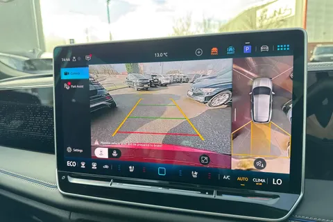 DF25UEJ Volkswagen Tiguan 1.5 TSI 272 eHybrid R-Line DSG⭐Comfort Package, Leather, Sunroof, IQ lights Thumbnail #51