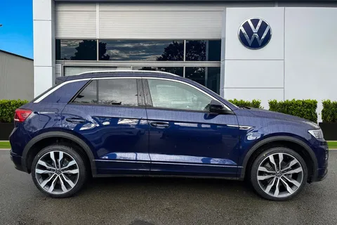 DG21NMM Volkswagen T-Roc 1.5 TSI EVO R-Line 5dr | Spare Wheel | Heated Front Seats Thumbnail #4