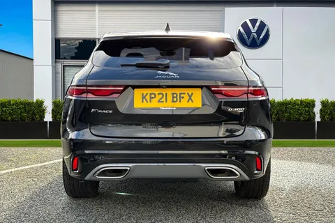 KP21BFX Jaguar F-Pace 3.0 D300 MHEV R-Dynamic HSE Auto AWD Euro 6 (s/s) 5dr Thumbnail #5