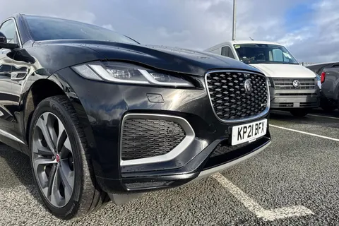 KP21BFX Jaguar F-Pace 3.0 D300 MHEV R-Dynamic HSE Auto AWD Euro 6 (s/s) 5dr Thumbnail #9