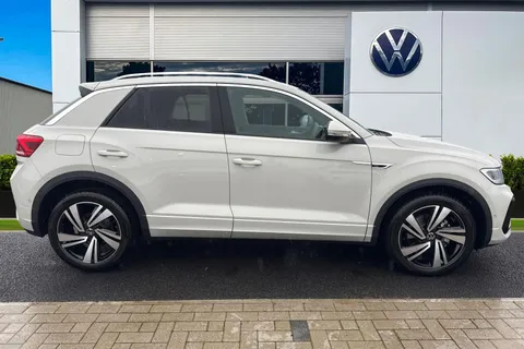 KR25XBV Volkswagen T-Roc 2.0 TDI 150 EVO R-Line 5dr DSG**PAN ROOF + REVESING CAMERA + 18' NEVADA ALL Thumbnail #4