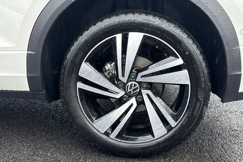 KR25XBV Volkswagen T-Roc 2.0 TDI 150 EVO R-Line 5dr DSG**PAN ROOF + REVESING CAMERA + 18' NEVADA ALL Thumbnail #11