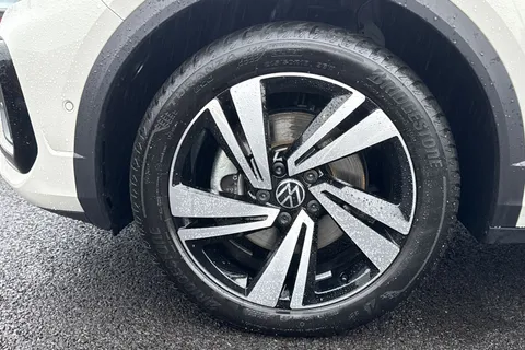 KR25XBV Volkswagen T-Roc 2.0 TDI 150 EVO R-Line 5dr DSG**PAN ROOF + REVESING CAMERA + 18' NEVADA ALL Thumbnail #14