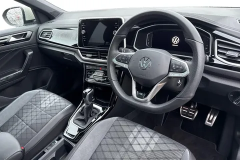 KR25XBV Volkswagen T-Roc 2.0 TDI 150 EVO R-Line 5dr DSG**PAN ROOF + REVESING CAMERA + 18' NEVADA ALL Thumbnail #15