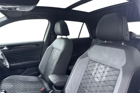 KR25XBV Volkswagen T-Roc 2.0 TDI 150 EVO R-Line 5dr DSG**PAN ROOF + REVESING CAMERA + 18' NEVADA ALL Thumbnail #17