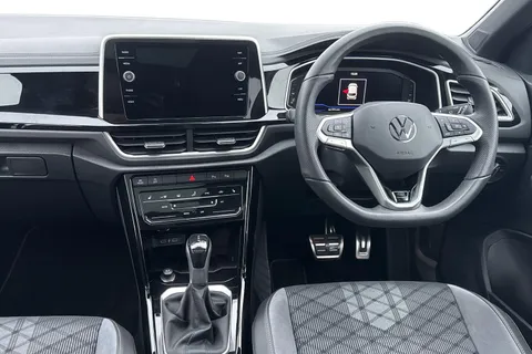 KR25XBV Volkswagen T-Roc 2.0 TDI 150 EVO R-Line 5dr DSG**PAN ROOF + REVESING CAMERA + 18' NEVADA ALL Thumbnail #19