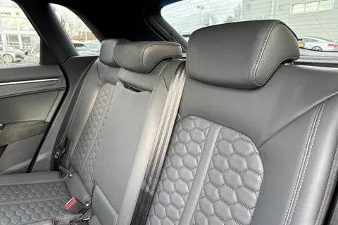 VF23KKL Audi RS Q3 Vorsprung   400 PS S tronic Thumbnail #20