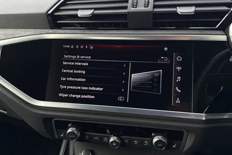 VF23KKL Audi RS Q3 Vorsprung   400 PS S tronic Thumbnail #38