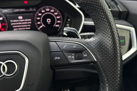 VF23KKL Audi RS Q3 Vorsprung   400 PS S tronic Thumbnail #52