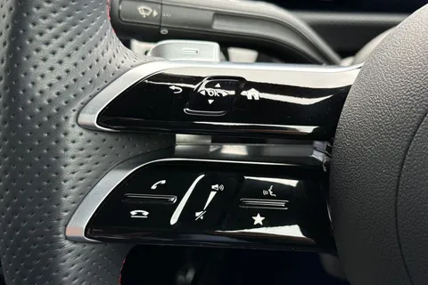 PJ25OFK Mercedes-Benz Cla Class 200 AMG Line Executive 4dr Tip Auto Thumbnail #37