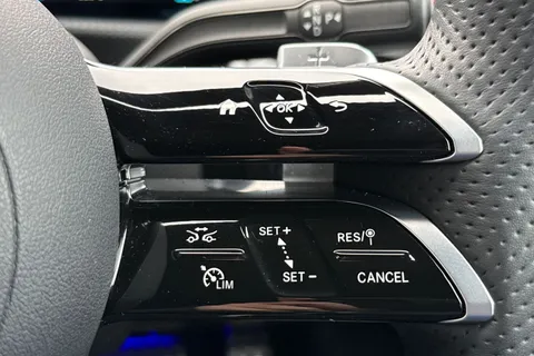 PJ25OFK Mercedes-Benz Cla Class 200 AMG Line Executive 4dr Tip Auto Thumbnail #38