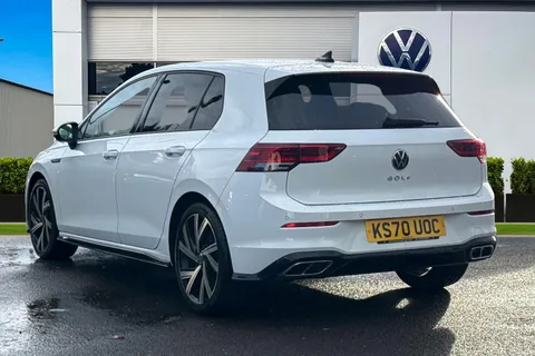 KS70UOC Volkswagen Golf 2.0 TDI 150 R-Line 5dr DSG ⭐18' Bergamo alloys, Winter pack, Rear view came Thumbnail #3