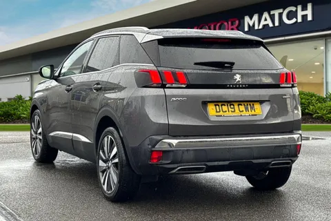 DC19CWM PEUGEOT 3008 1.2 PureTech GT Line Euro 6 (s/s) 5dr Thumbnail #3