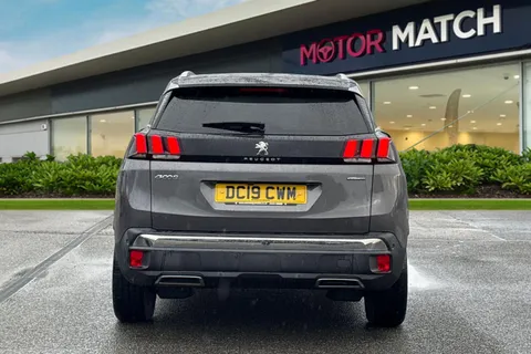 DC19CWM PEUGEOT 3008 1.2 PureTech GT Line Euro 6 (s/s) 5dr Thumbnail #5