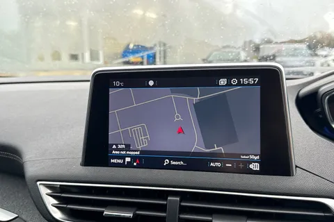 DC19CWM PEUGEOT 3008 1.2 PureTech GT Line Euro 6 (s/s) 5dr Thumbnail #18