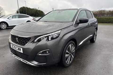DC19CWM PEUGEOT 3008 1.2 PureTech GT Line Euro 6 (s/s) 5dr Thumbnail #28