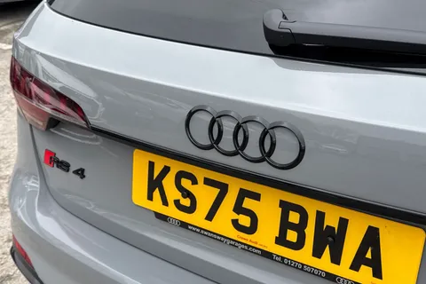 KS75BWA Audi RS 4 Avant RS 4 Avant edition 25 years 470 PS tiptronic Thumbnail #28