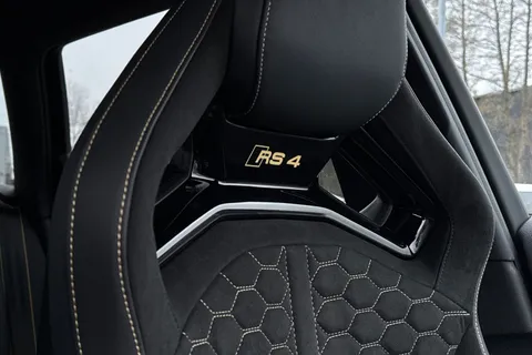 KS75BWA Audi RS 4 Avant RS 4 Avant edition 25 years 470 PS tiptronic Thumbnail #43