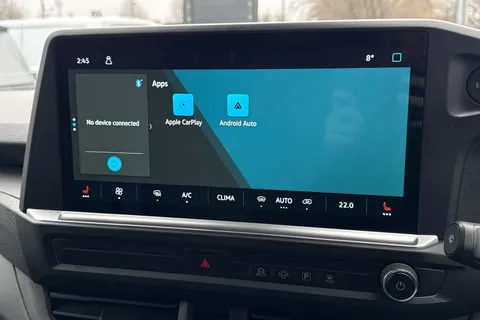 YS25JXN Volkswagen Transporter 2.0 TDI 150 Commerce Pro Van Auto Thumbnail #30