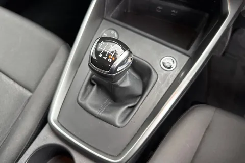 DG70CJX Audi A3 1.0 TFSI 30 Technik Sportback Euro 6 (s/s) 5dr Thumbnail #24