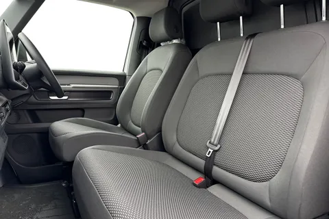 CX75RUC Volkswagen Id. Buzz Cargo Pro 79kWh Commerce Panel Van 5dr Electric Auto 4Motion (340 ps) Thumbnail #16