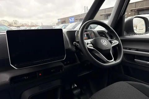 CX75RUC Volkswagen Id. Buzz Cargo Pro 79kWh Commerce Panel Van 5dr Electric Auto 4Motion (340 ps) Thumbnail #18