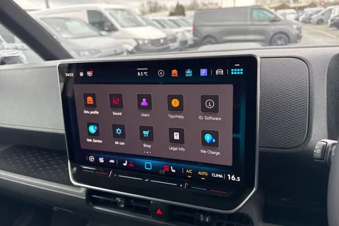 CX75RUC Volkswagen Id. Buzz Cargo Pro 79kWh Commerce Panel Van 5dr Electric Auto 4Motion (340 ps) Thumbnail #34