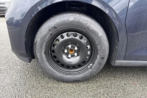 CX26JZE Volkswagen Id. Buzz Cargo Pro 79kWh Commerce Panel Van 5dr Electric Auto (286 ps) Thumbnail #10