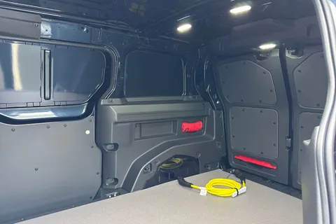 CX26JZE Volkswagen Id. Buzz Cargo Pro 79kWh Commerce Panel Van 5dr Electric Auto (286 ps) Thumbnail #19