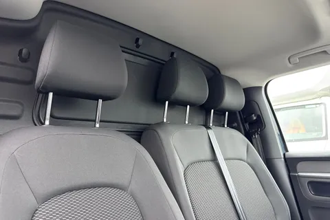 CX26JZE Volkswagen Id. Buzz Cargo Pro 79kWh Commerce Panel Van 5dr Electric Auto (286 ps) Thumbnail #24