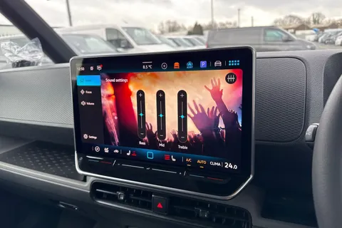 CX26JZE Volkswagen Id. Buzz Cargo Pro 79kWh Commerce Panel Van 5dr Electric Auto (286 ps) Thumbnail #45