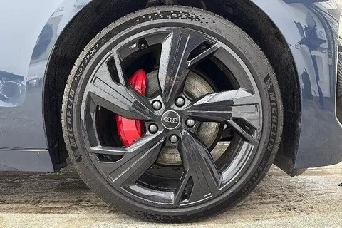 KR74FYZ Audi A6 E-Tron Avant Avant Edition 1 e-tron performance 270,00 kW Thumbnail #4