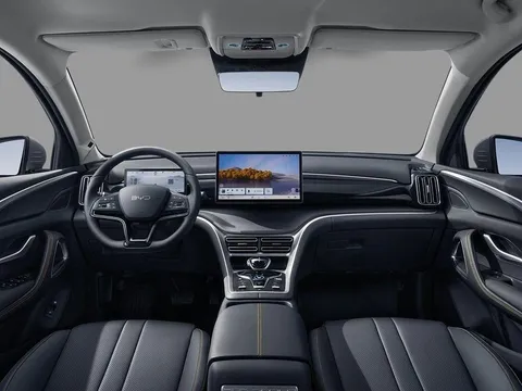  BYD Sealion 5 1.5 DM-i 18.3kWh Design CVT Auto Euro 6 (s/s) 5dr Thumbnail #5