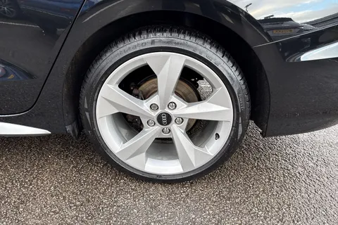 DA22CNN Audi A3 S line 35 TDI  150 PS S tronic Thumbnail #12