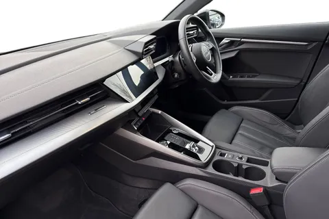 DA22CNN Audi A3 S line 35 TDI  150 PS S tronic Thumbnail #16