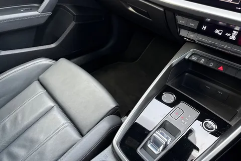 DA22CNN Audi A3 S line 35 TDI  150 PS S tronic Thumbnail #21