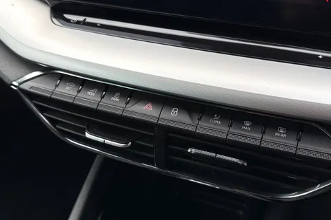 CY73FEF Škoda Octavia 1.4 TSI iV 13kWh SE L DSG Euro 6 (s/s) 5dr Thumbnail #43