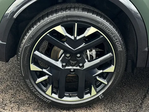 CUPRA Formentor 1.5 eTSI Tribe Edition DSG Euro 6 (s/s) 5dr Thumbnail #23