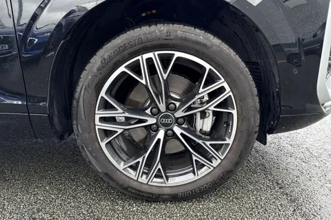 DV75LCW Audi Q3 SUV S line e-hybrid  272 PS S tronic Thumbnail #10