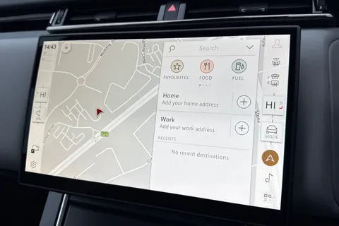 KT24WLJ Land Rover Range Rover Velar 2.0 D200 Dynamic SE 5dr Thumbnail #13