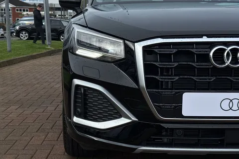 28 of 65 for Audi Q2 1.0 TFSI 30 Sport Euro 6 (s/s) 5dr