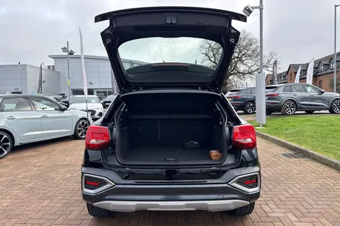 37 of 65 for Audi Q2 1.0 TFSI 30 Sport Euro 6 (s/s) 5dr