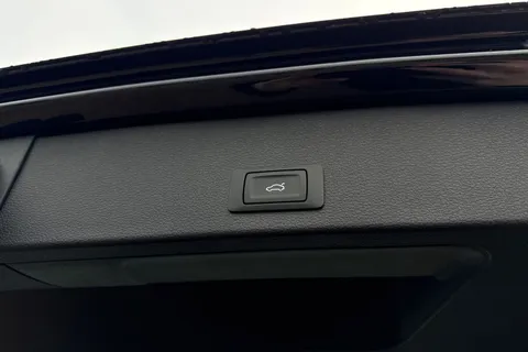 38 of 65 for Audi Q2 1.0 TFSI 30 Sport Euro 6 (s/s) 5dr