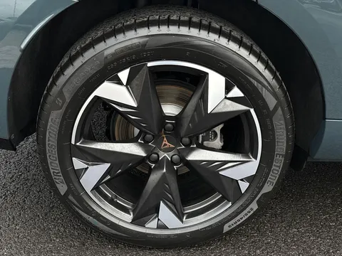 KR25FRF CUPRA Terramar 1.5 eHybrid 204 V2 5dr DSG Thumbnail #23