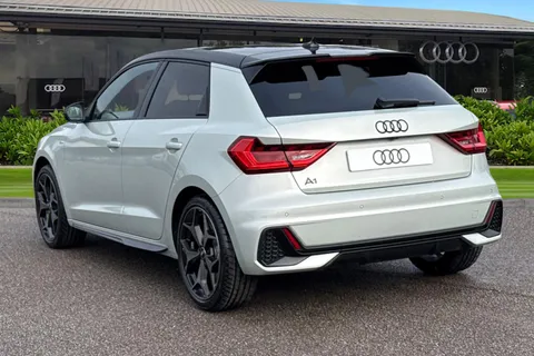 Audi A1 1.0 TFSI 30 Black Edition Sportback Euro 6 (s/s) 5dr Thumbnail #3