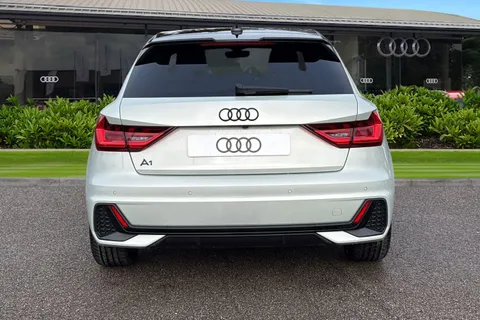 Audi A1 1.0 TFSI 30 Black Edition Sportback Euro 6 (s/s) 5dr Thumbnail #5