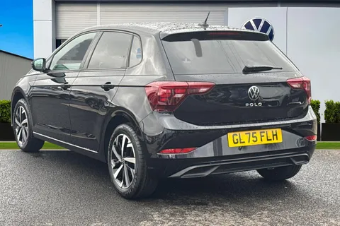 GL75FLH Volkswagen Polo 1.0 TSI Match 5dr Thumbnail #3